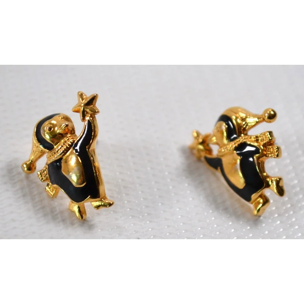 Avon 1996 Penguin Black & Gold Tone Star Hat Scarf Ice Skating Pierced Earrings